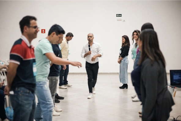 Ale treinando equipe comercial